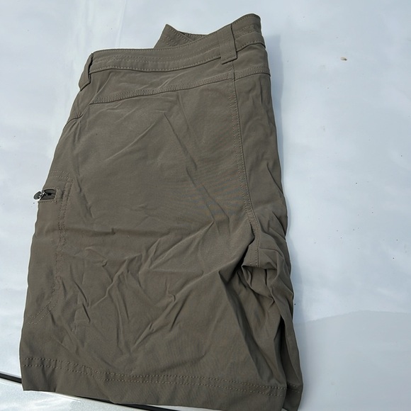 Eddie Bauer Hiking Shorts  Green Like New - Picture 4 of 7